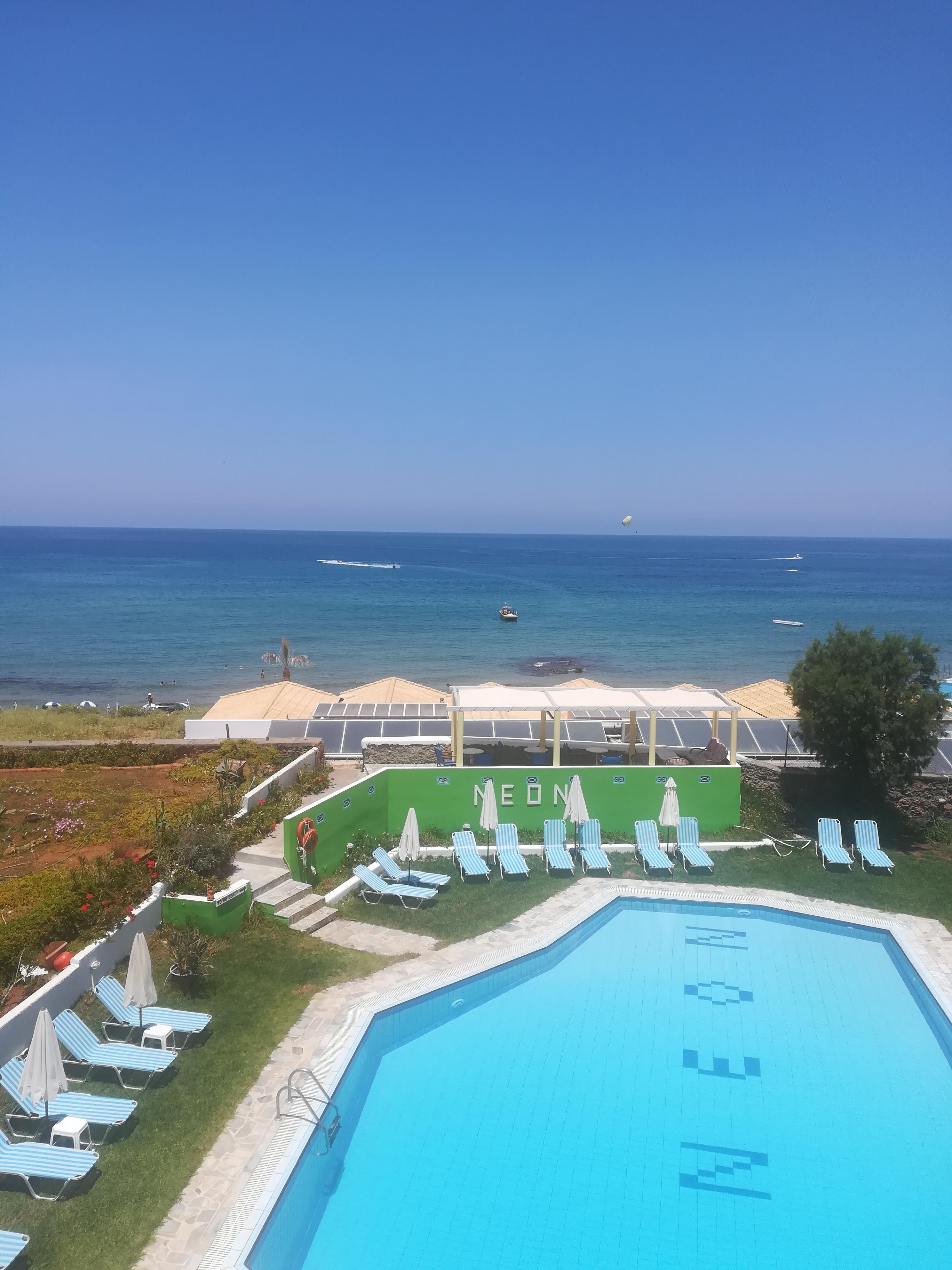 Neon Hotel Сталида Экстерьер фото