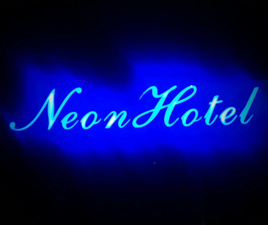 Neon Hotel Сталида Экстерьер фото