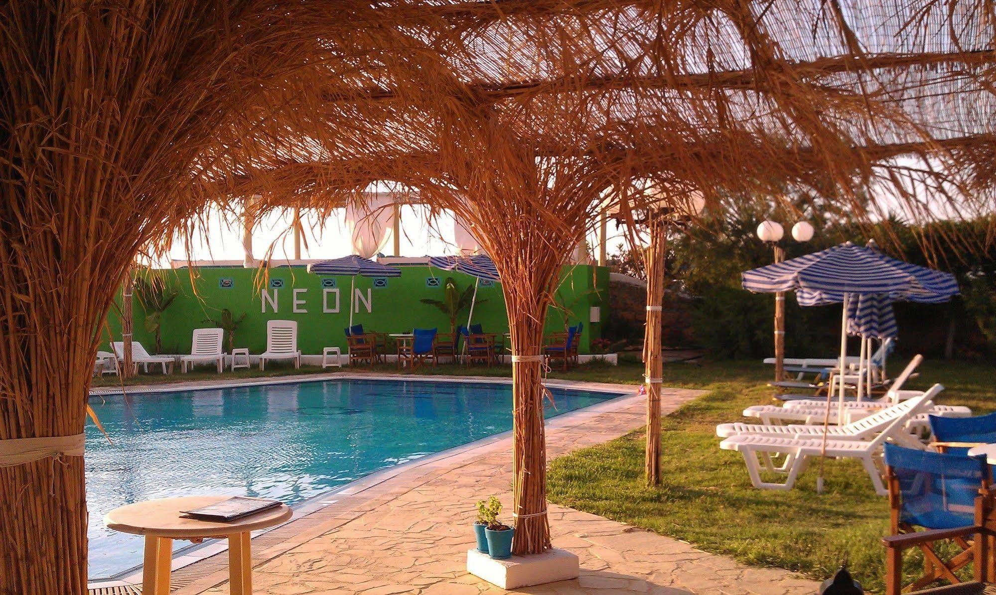 Neon Hotel Сталида Экстерьер фото