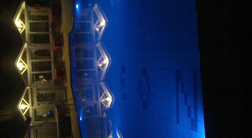 Neon Hotel Сталида Экстерьер фото